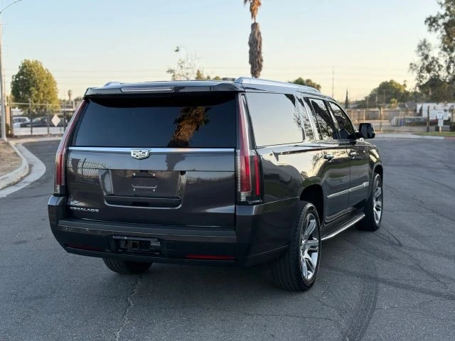 2015 Cadillac Escalade 4th Gen - Image 5 of 10