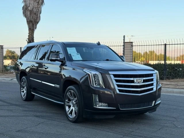 2015 Cadillac Escalade 4th Gen - Image 8 of 10