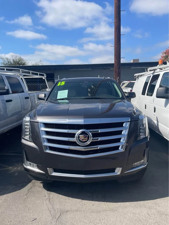 2015 Cadillac Escalade 4th Gen - Image 3 of 3