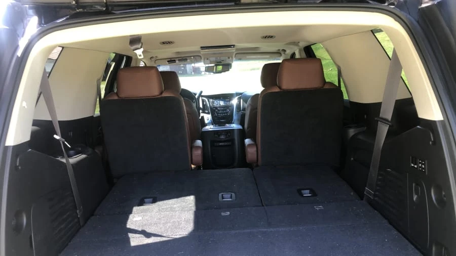 2015 Cadillac Escalade 4th Gen - Image 13 of 15