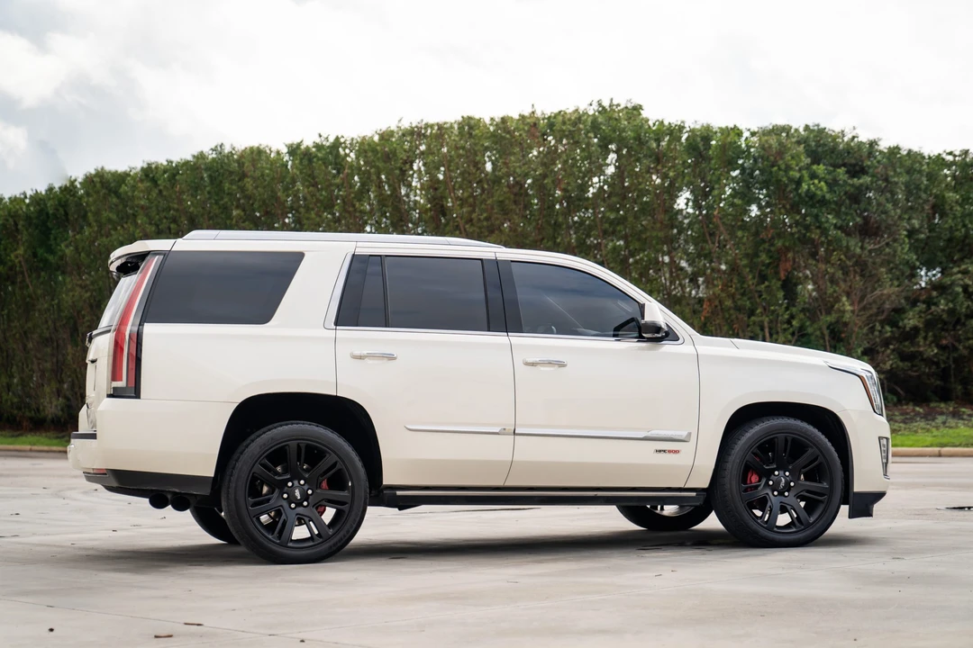 2015 Cadillac Escalade 4th Gen - Image 7 of 31