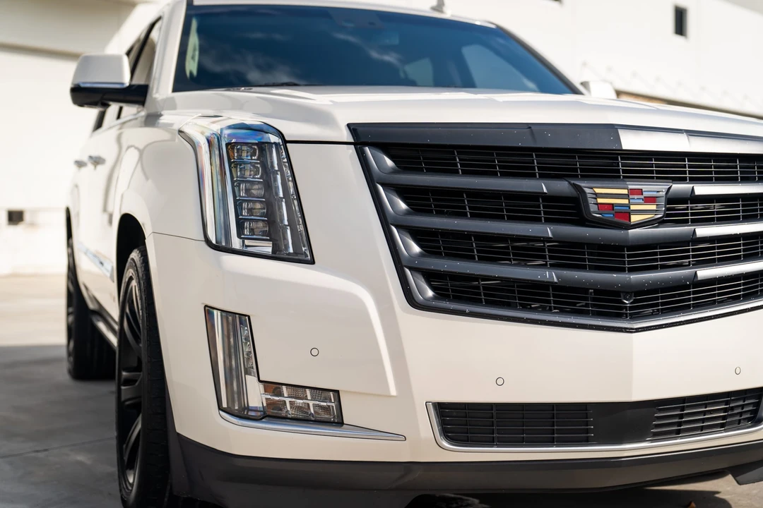2015 Cadillac Escalade 4th Gen - Image 13 of 31