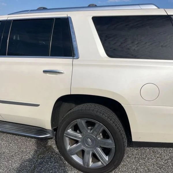 2015 Cadillac Escalade 4th Gen - Image 6 of 12
