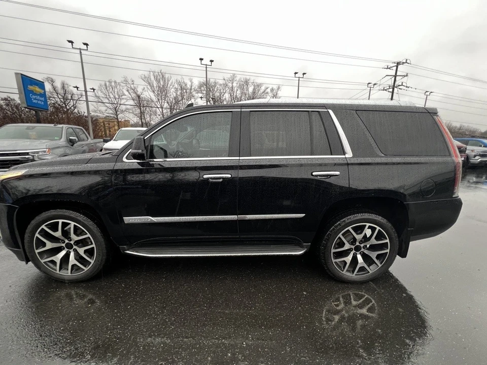 2015 Cadillac Escalade 4th Gen - Image 5 of 12