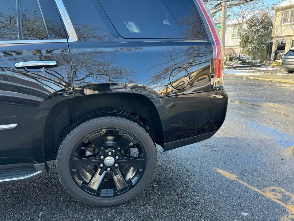 2015 Cadillac Escalade 4th Gen - Image 22 of 31