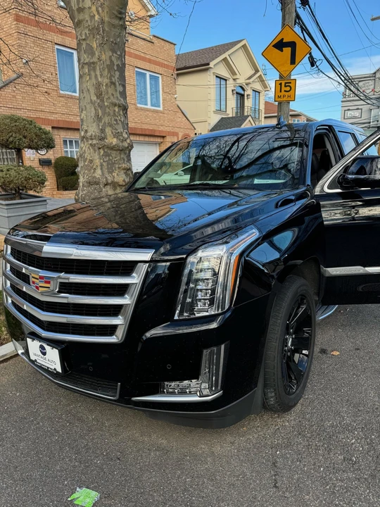 2015 Cadillac Escalade 4th Gen - Image 17 of 31