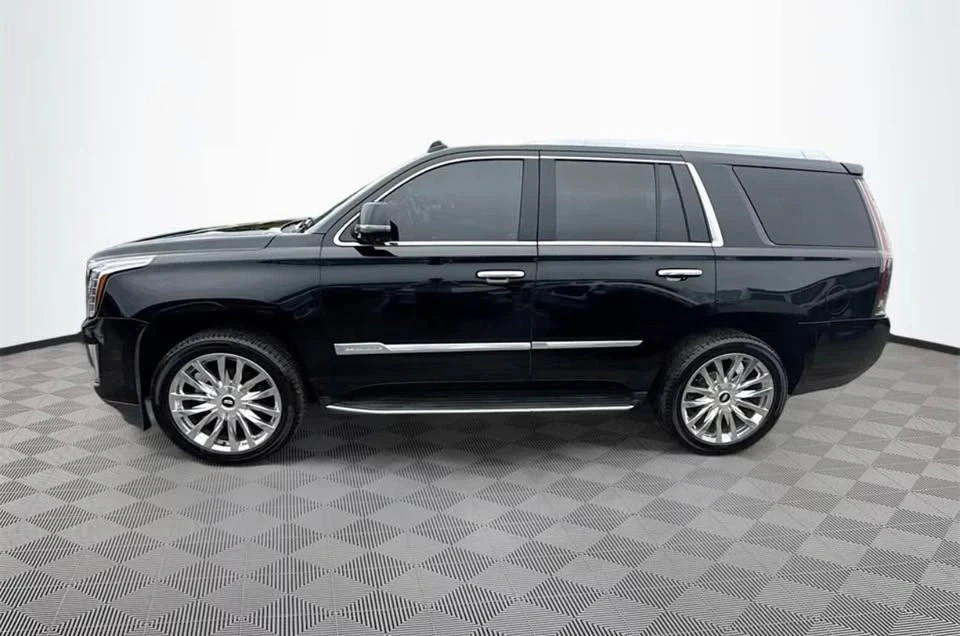 2015 Cadillac Escalade 4th Gen - Image 3 of 10