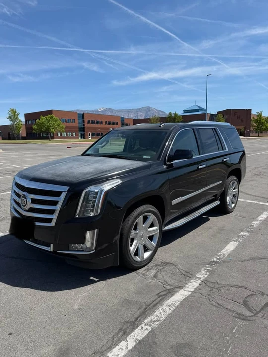 2015 Cadillac Escalade 4th Gen - Image 2 of 20