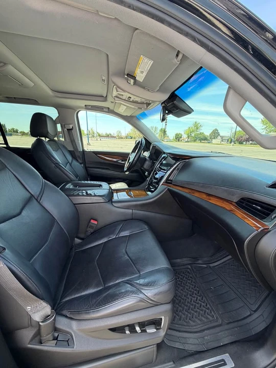 2015 Cadillac Escalade 4th Gen - Image 16 of 20