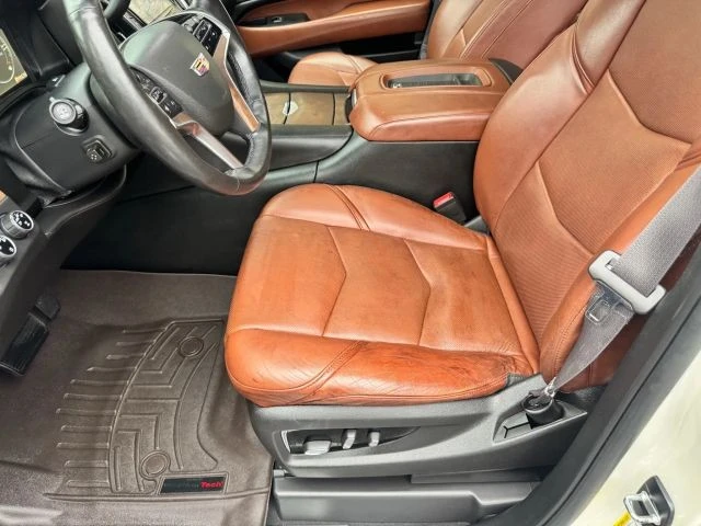 2015 Cadillac Escalade 4th Gen - Image 14 of 21
