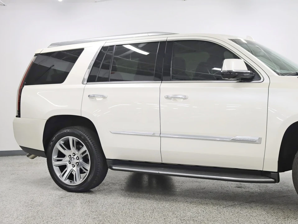 2015 Cadillac Escalade 4th Gen - Image 3 of 12