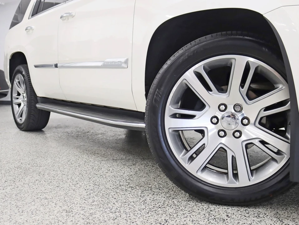 2015 Cadillac Escalade 4th Gen - Image 4 of 12