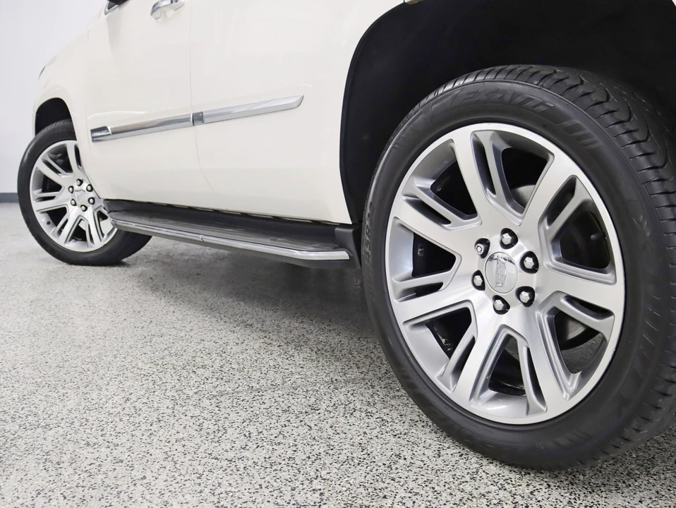 2015 Cadillac Escalade 4th Gen - Image 12 of 12