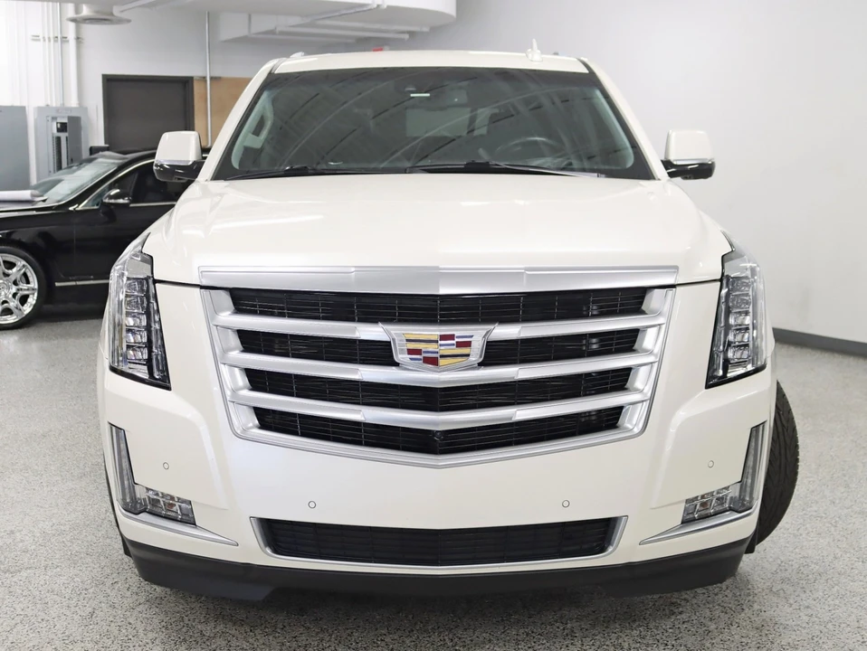 2015 Cadillac Escalade 4th Gen - Image 8 of 12