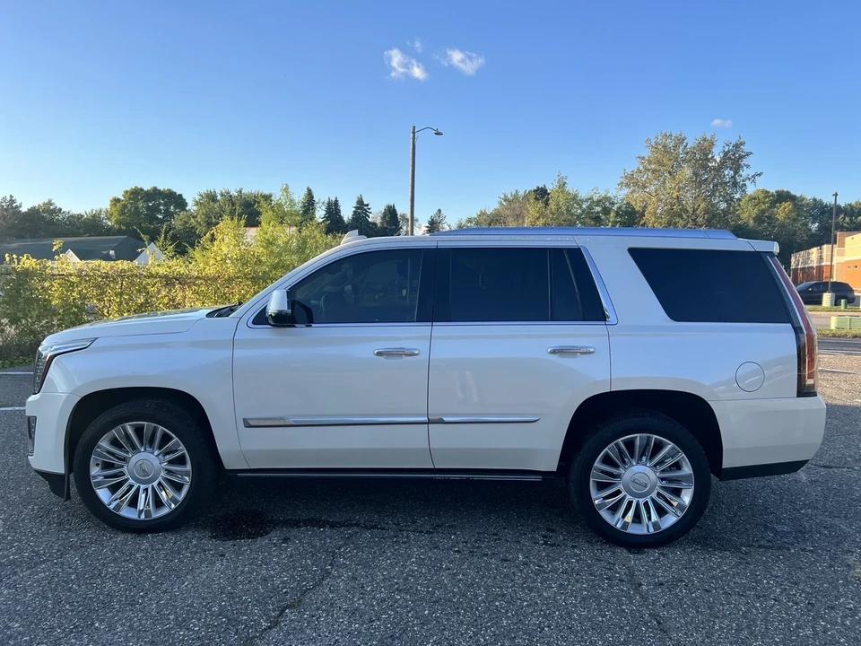 2015 Cadillac Escalade 4th Gen - Image 7 of 20