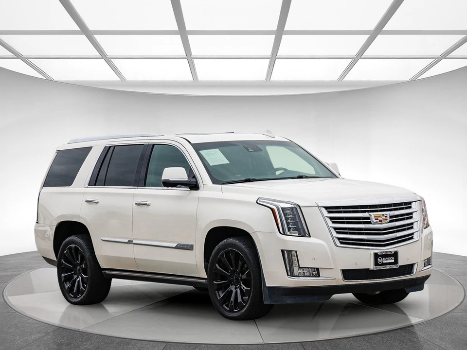 2015 Cadillac Escalade 4th Gen - Image 5 of 12