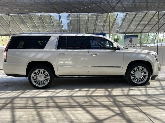 2015 Cadillac Escalade 4th Gen - Image 4 of 21