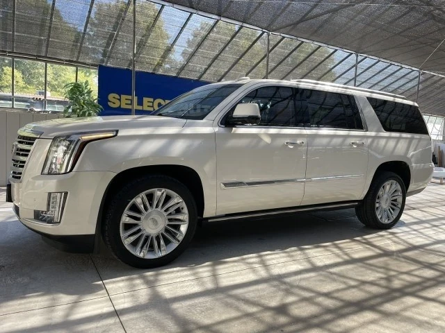 2015 Cadillac Escalade 4th Gen - Image 15 of 21