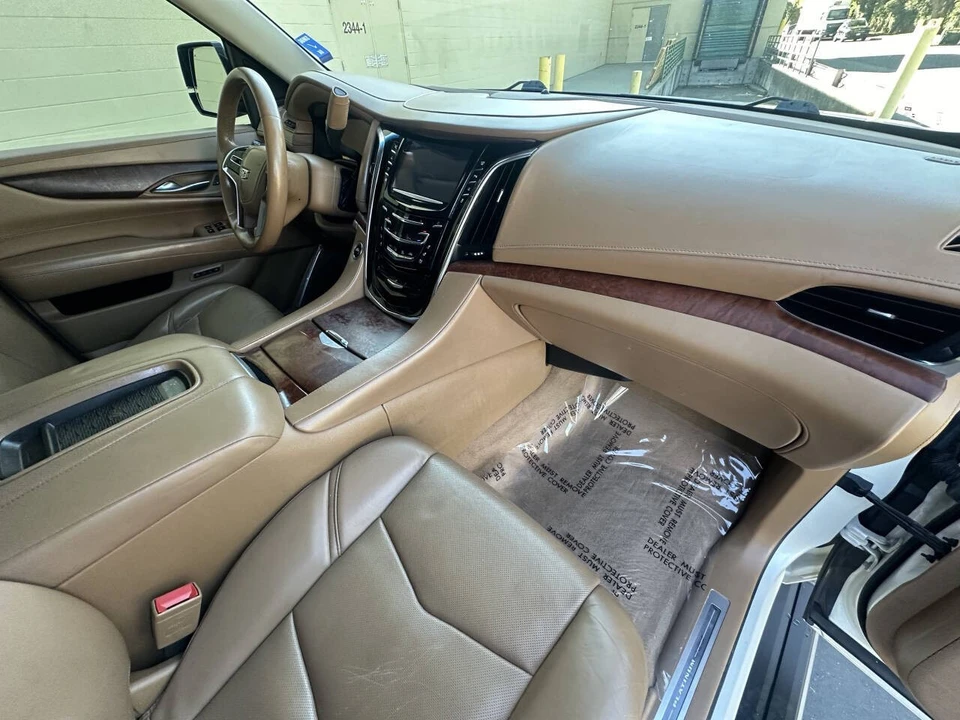 2015 Cadillac Escalade 4th Gen - Image 12 of 21