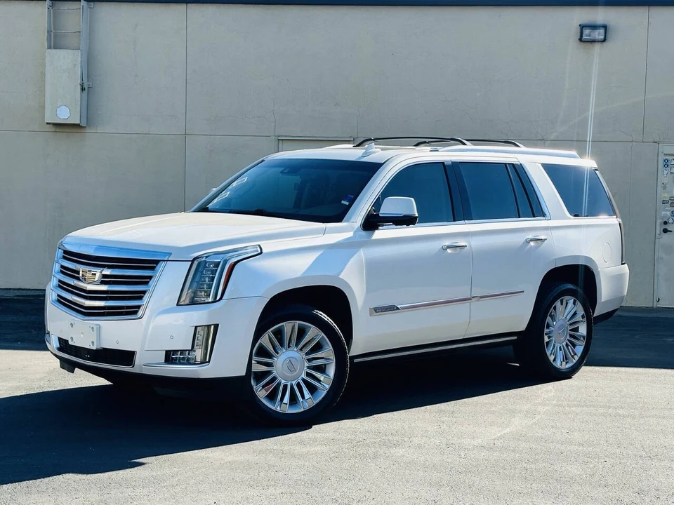 2015 Cadillac Escalade 4th Gen - Image 4 of 21