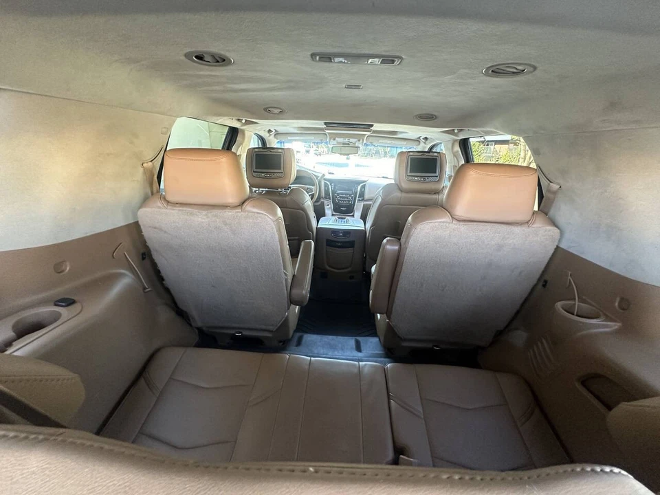 2015 Cadillac Escalade 4th Gen - Image 16 of 21