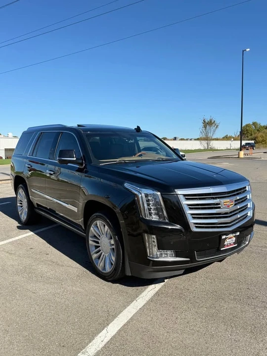 2015 Cadillac Escalade 4th Gen - Image 3 of 14
