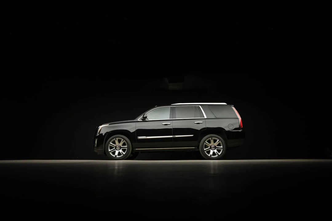 2015 Cadillac Escalade 4th Gen - Image 27 of 31