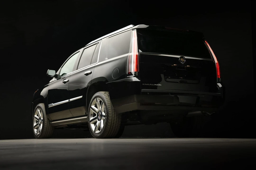 2015 Cadillac Escalade 4th Gen - Image 30 of 31
