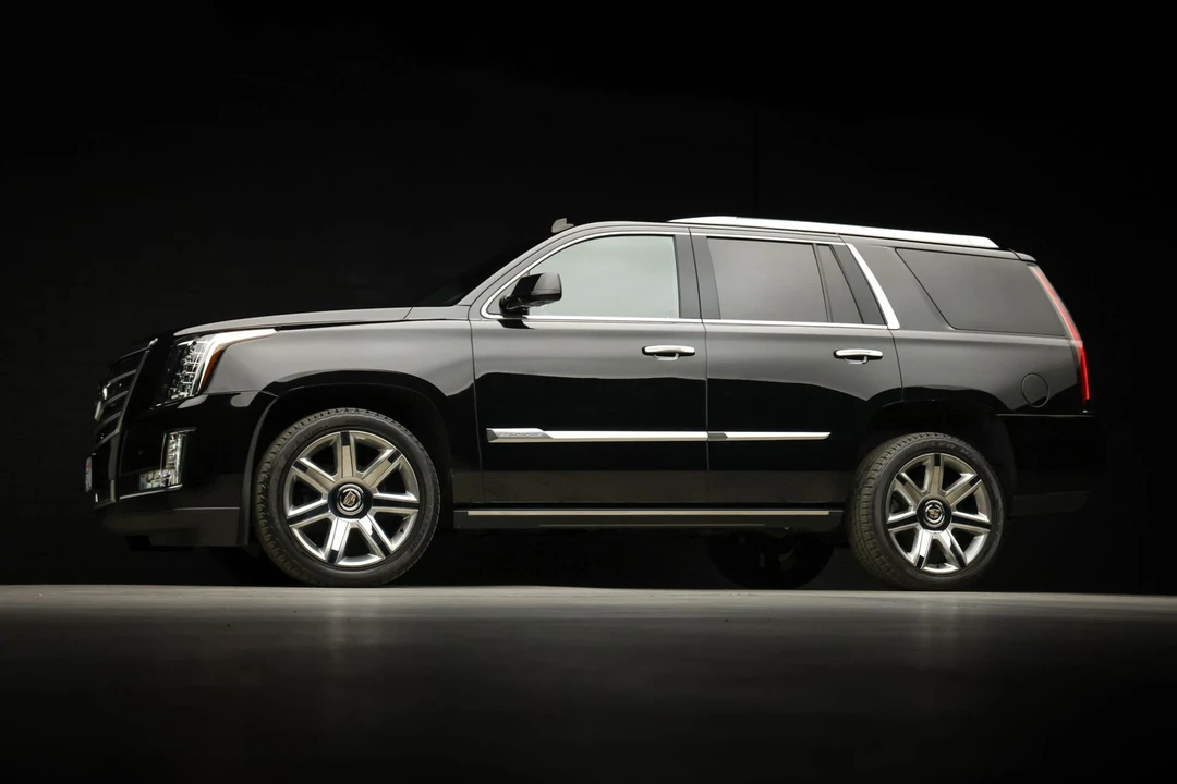 2015 Cadillac Escalade 4th Gen - Image 23 of 31