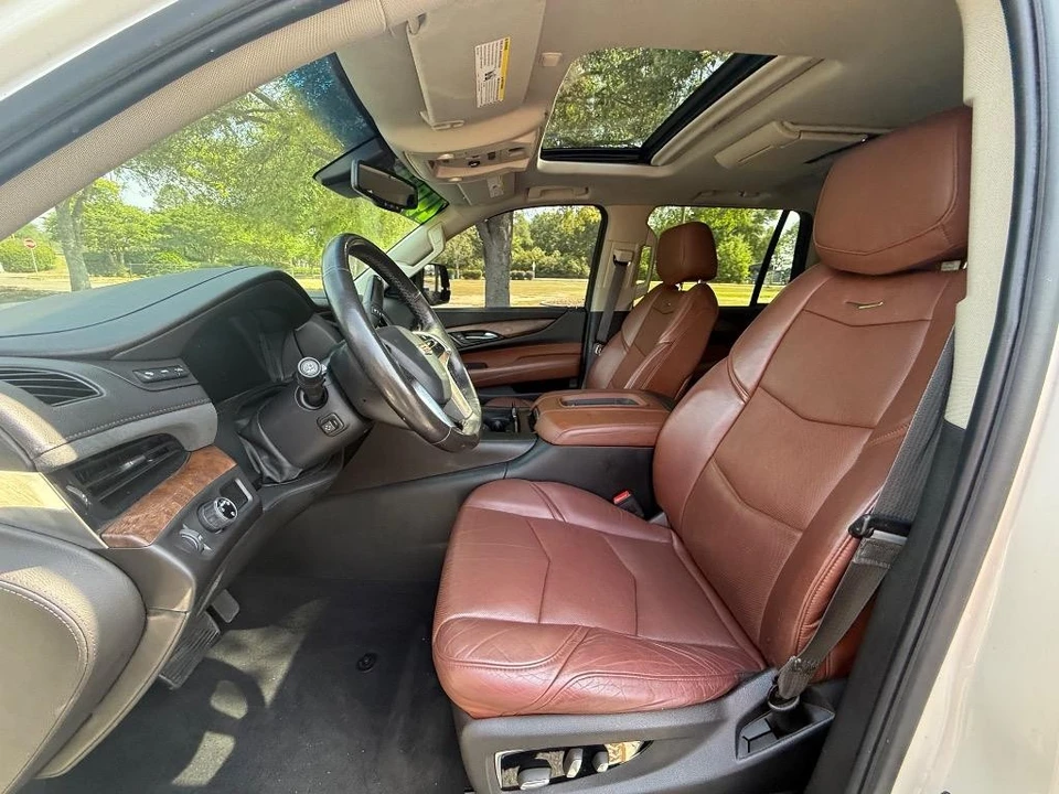 2015 Cadillac Escalade 4th Gen - Image 11 of 21