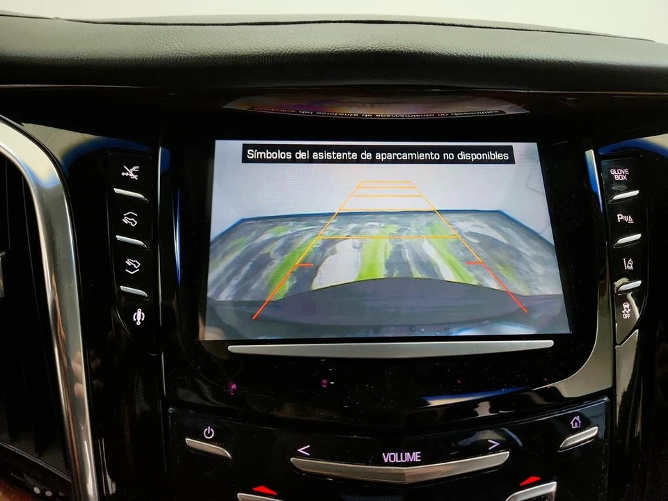 2015 Cadillac Escalade 4th Gen - Image 19 of 21