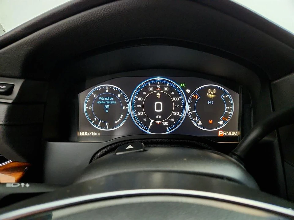 2015 Cadillac Escalade 4th Gen - Image 17 of 21