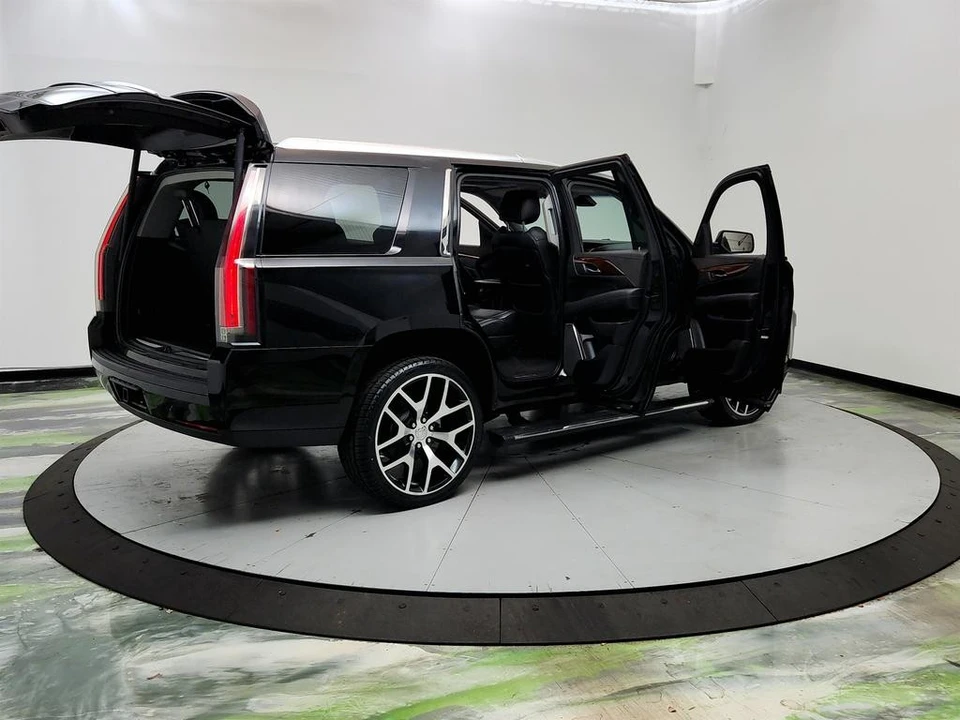 2015 Cadillac Escalade 4th Gen - Image 11 of 21