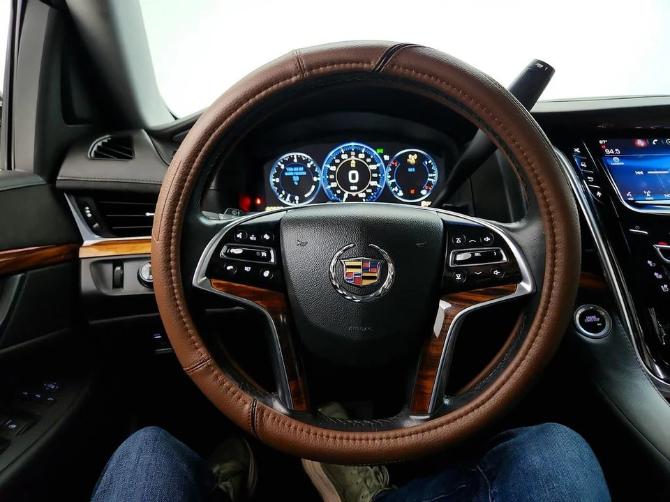 2015 Cadillac Escalade 4th Gen - Image 18 of 21