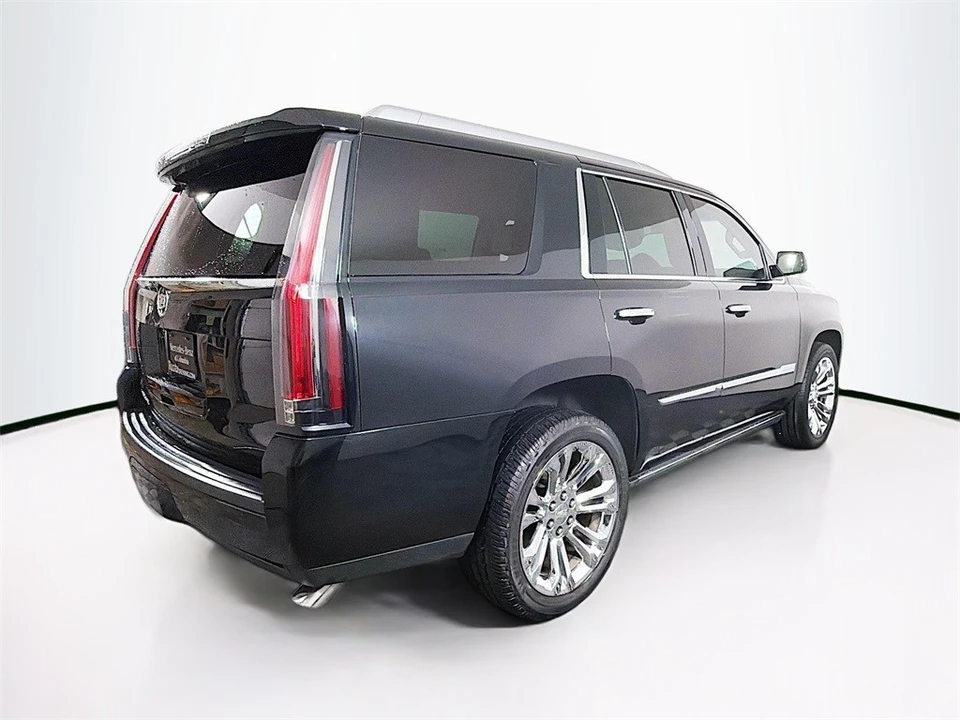 2015 Cadillac Escalade 4th Gen - Image 7 of 12