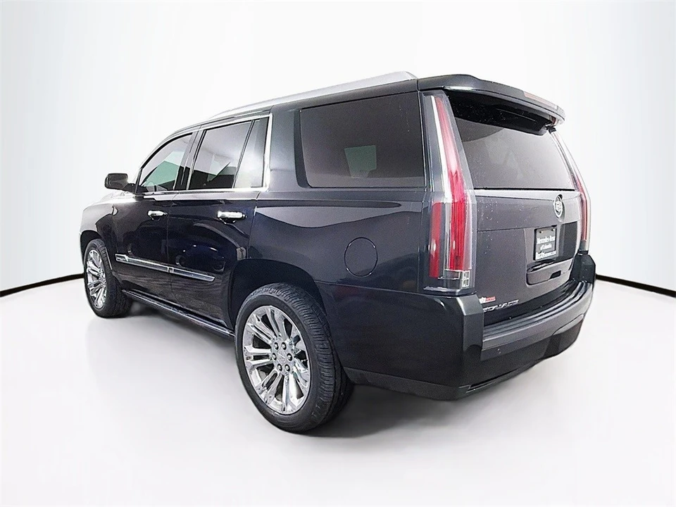 2015 Cadillac Escalade 4th Gen - Image 5 of 12