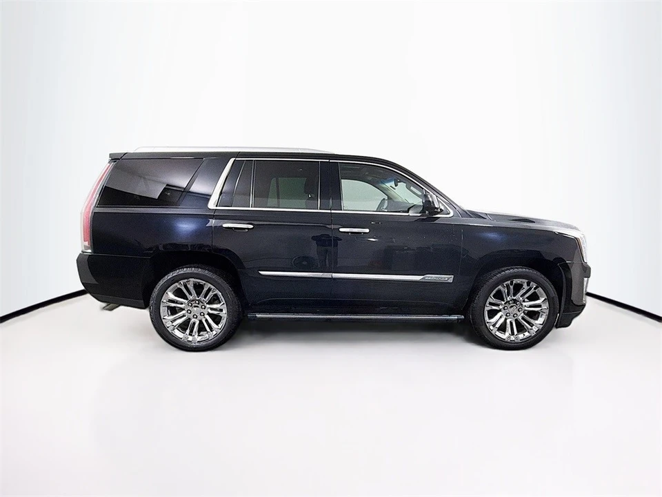 2015 Cadillac Escalade 4th Gen - Image 8 of 12