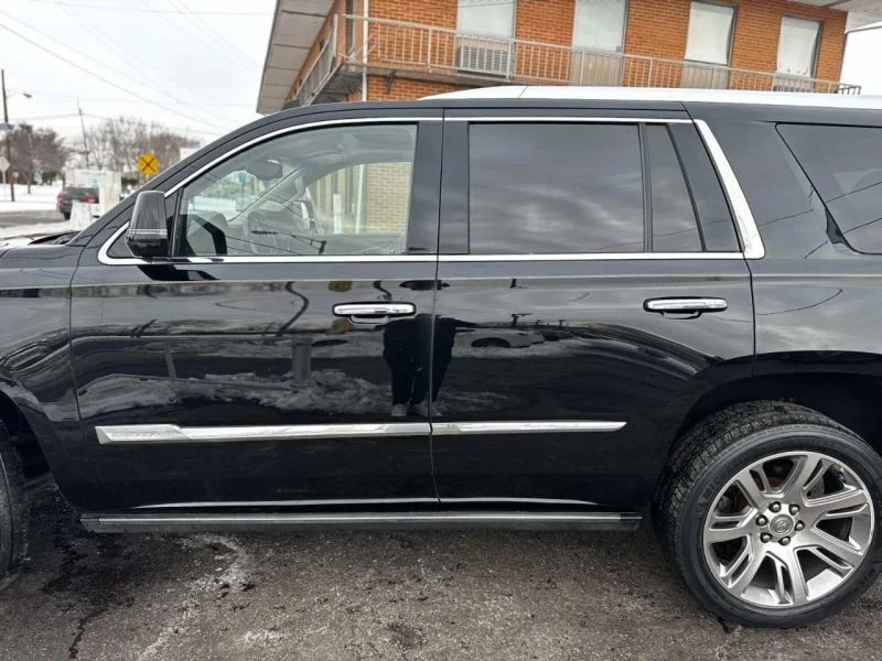 2015 Cadillac Escalade 4th Gen - Image 8 of 12
