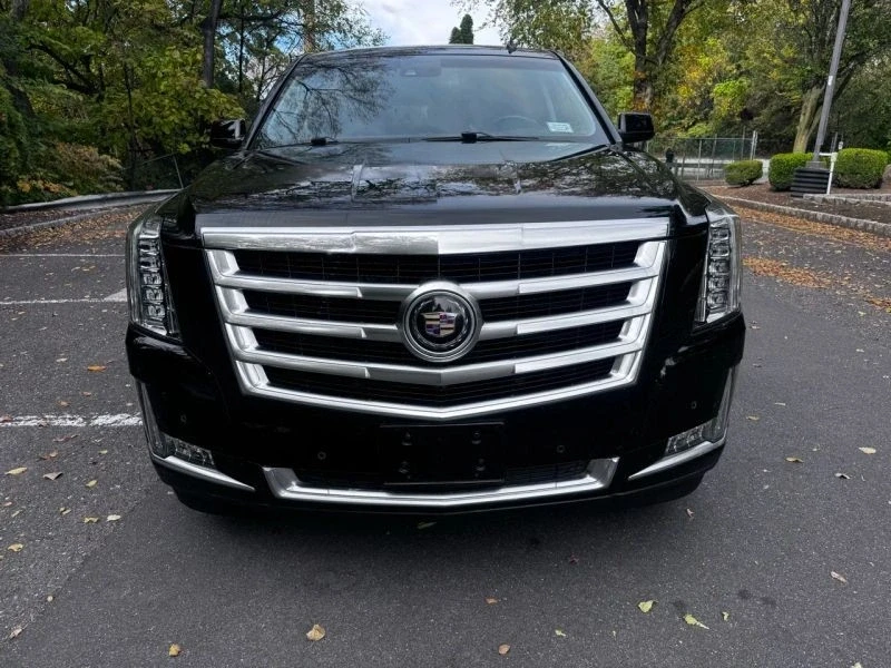 2015 Cadillac Escalade 4th Gen - Image 2 of 12