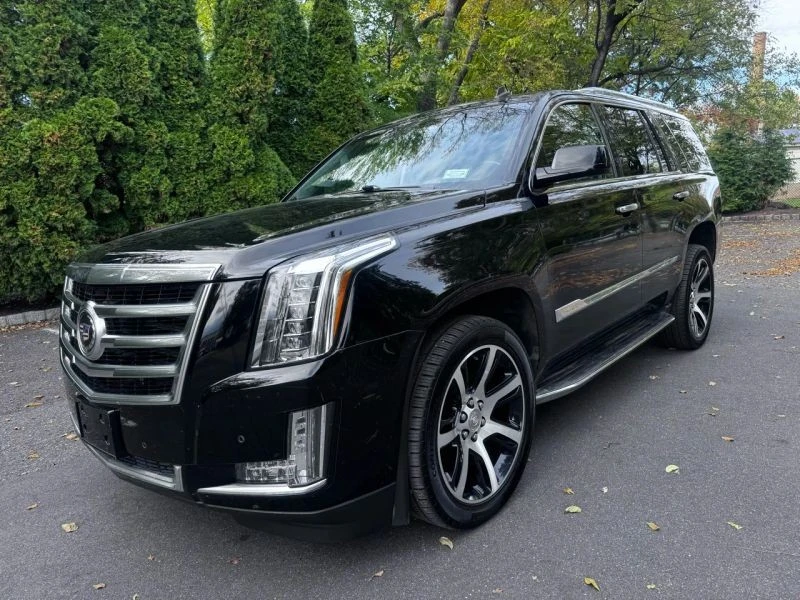 2015 Cadillac Escalade 4th Gen - Image 3 of 12