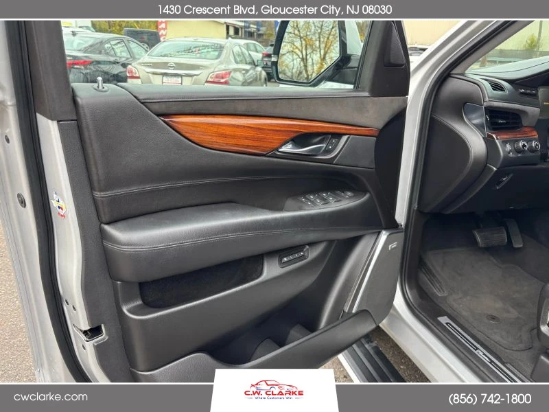 2015 Cadillac Escalade 4th Gen - Image 11 of 12