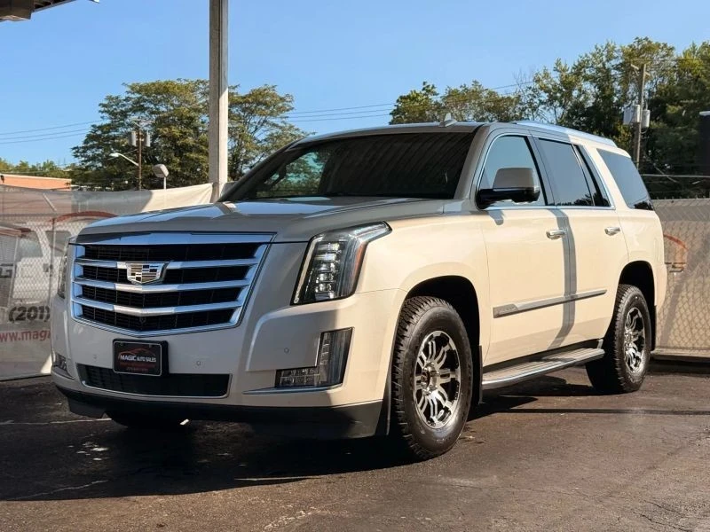 2015 Cadillac Escalade 4th Gen - Image 3 of 12