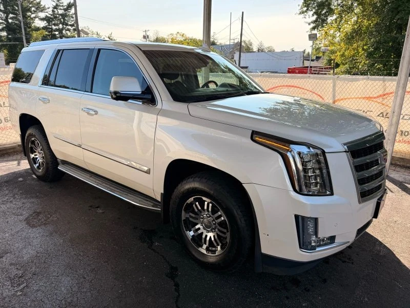 2015 Cadillac Escalade 4th Gen - Image 7 of 12