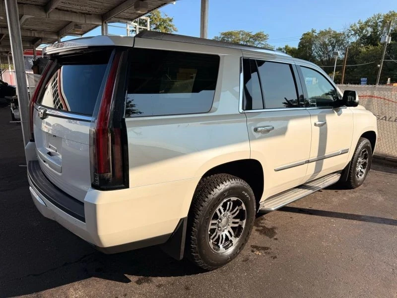 2015 Cadillac Escalade 4th Gen - Image 12 of 12