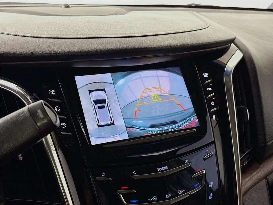 2015 Cadillac Escalade 4th Gen - Image 14 of 21