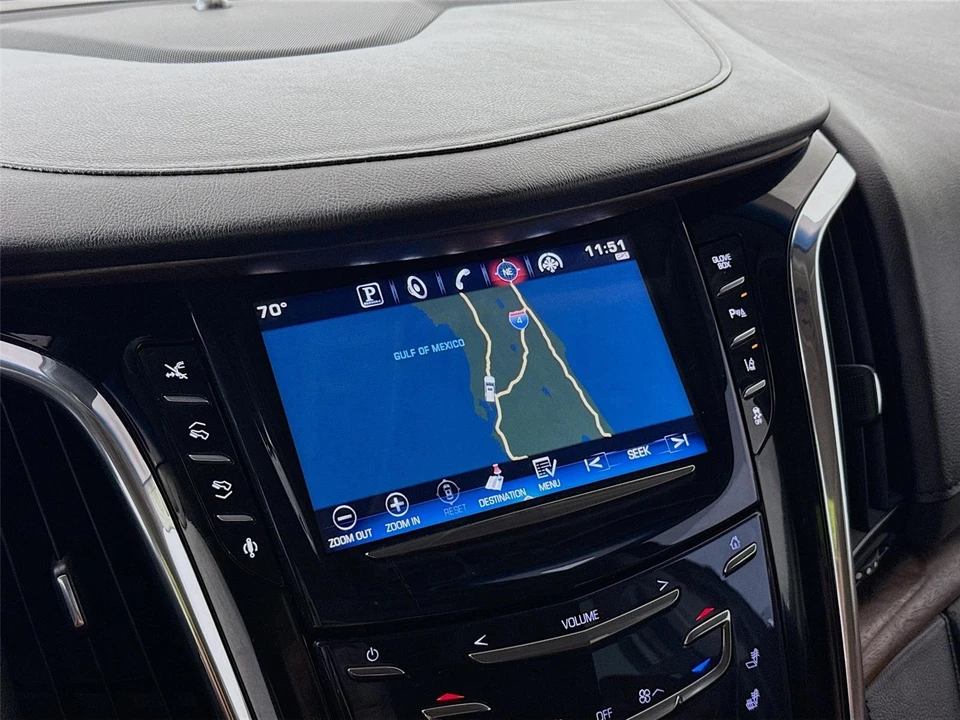 2015 Cadillac Escalade 4th Gen - Image 13 of 21