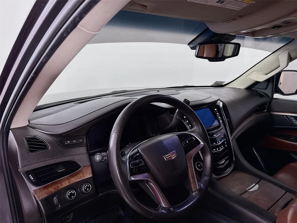 2015 Cadillac Escalade 4th Gen - Image 9 of 21