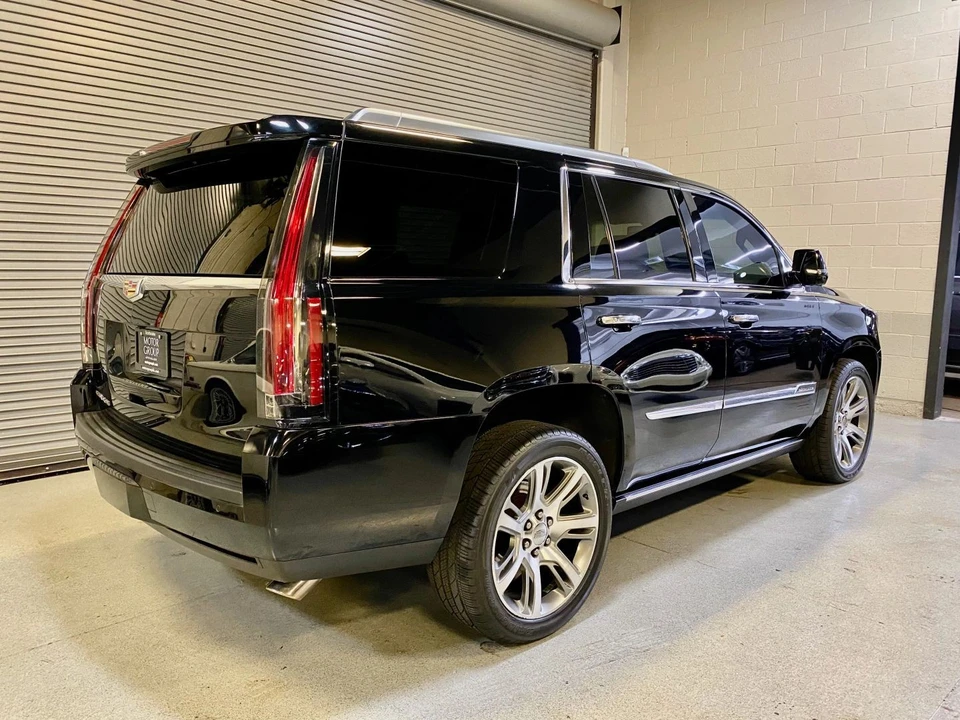 2015 Cadillac Escalade 4th Gen - Image 8 of 21