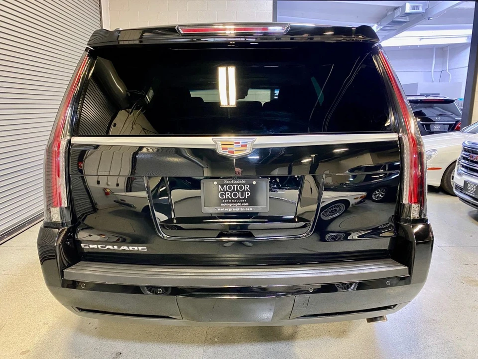2015 Cadillac Escalade 4th Gen - Image 9 of 21