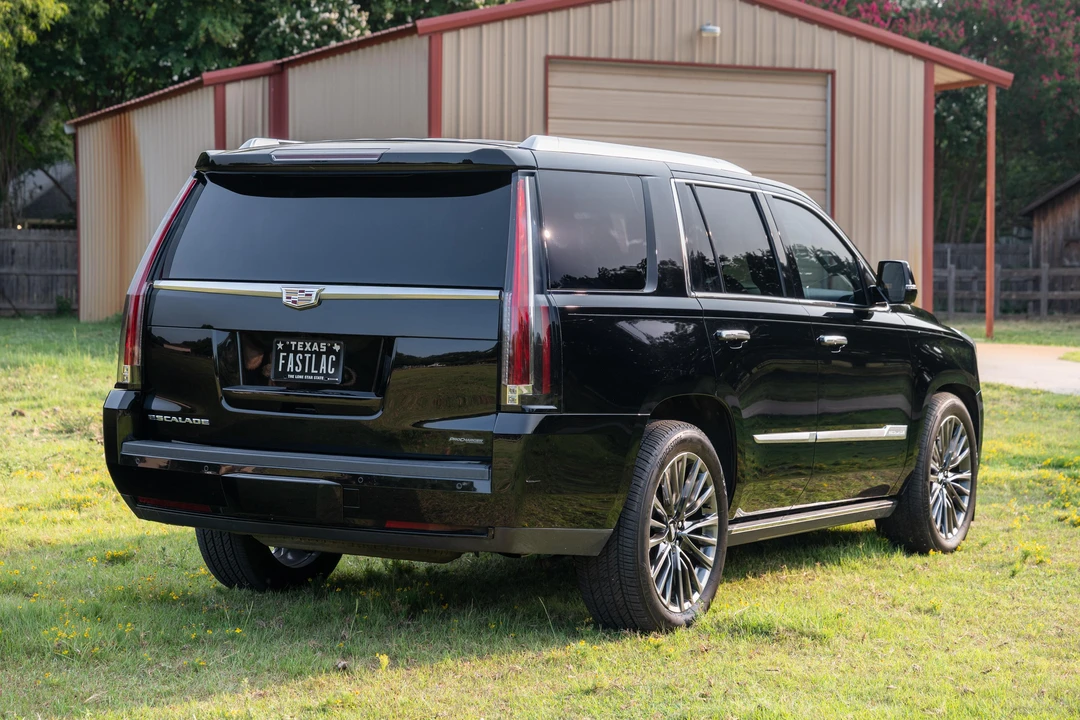 2015 Cadillac Escalade 4th Gen - Image 4 of 31